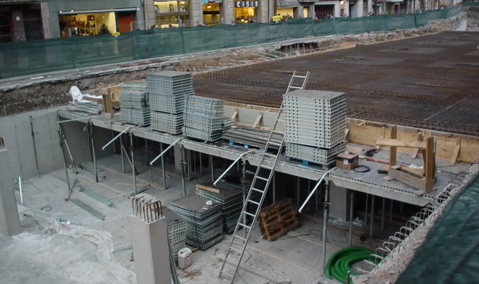 Construcción de parkings subterraneos